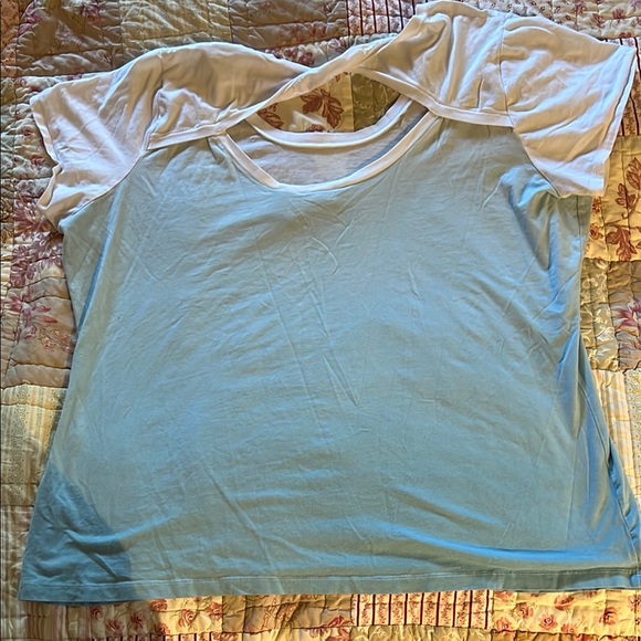 Harley-Davidson Blue and White Wing Tee . - Picture 3 of 5